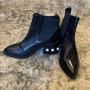 Sol Sana Victoria ankle boots